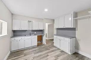 1405 Palm St, La Marque, TX 77568 - Photo 9