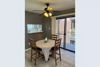 3130 Walnut Bend Ln Lane #424, Houston, TX 77042 - Photo 9