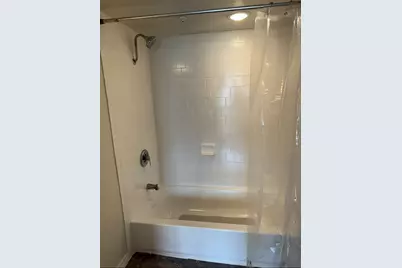 3130 Walnut Bend Ln Lane #424, Houston, TX 77042 - Photo 11