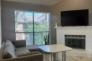 3130 Walnut Bend Ln Ln, Houston, TX 77042 - Photo 5