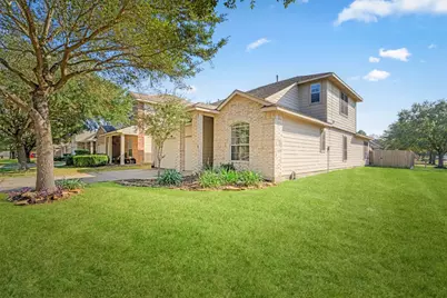 11539 Stonepine Meadow Court, Tomball, TX 77375 - Photo 3