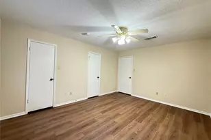 15307 Pebble Lake Dr, Houston, TX 77095 - Photo 17