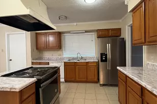 15307 Pebble Lake Dr, Houston, TX 77095 - Photo 11