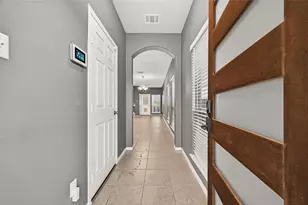 6528 Castle Loch Ct, Houston, TX 77048 - Photo 9