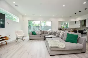 7603 Jacquelyn Gdns Ln, Houston, TX 77055 - Photo 5