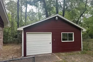 1821 Live Oak Dr, Conroe, TX 77301 - Photo 19