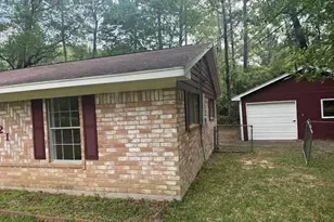 1821 Live Oak Dr, Conroe, TX 77301 - Photo 17