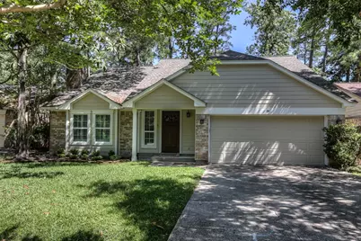 24 Edgewood Forest Court, The Woodlands, TX 77381 - Photo 1