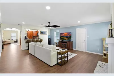 121 Tarpon Avenue, Galveston, TX 77550 - Photo 5
