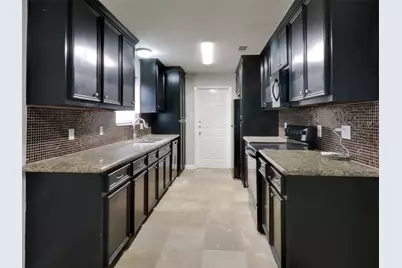 2047 Lexington Woods Drive, Spring, TX 77373 - Photo 5