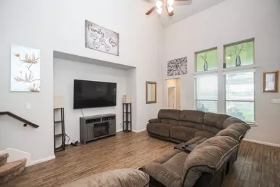 31530 Elkcreek Bend Drive, Hockley, TX 77447 - Photo 9
