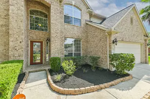8718 Rolling Rapids Rd, Humble, TX 77346 - Photo 9