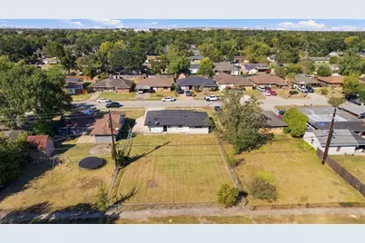 914 Gary Avenue, Pasadena, TX 77502 - Photo 39
