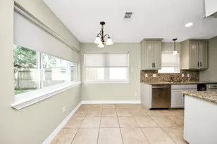 1104 N Heron Dr, Seabrook, TX 77586 - Photo 11