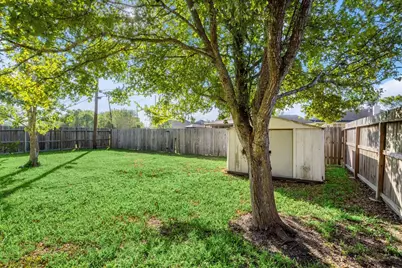 3212 Glastonbury Drive, Pearland, TX 77581 - Photo 25