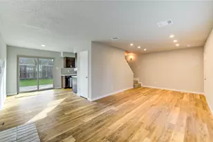 7411 Trabajo Dr, Houston, TX 77083 - Photo 11