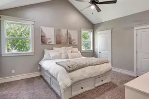 400 Hillcrest Dr, Richmond, TX 77469 - Photo 41