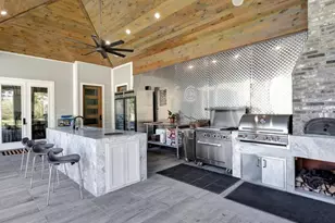 400 Hillcrest Dr, Richmond, TX 77469 - Photo 47