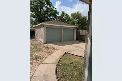 5737 Alvarado Drive, Houston, TX 77035 - Photo 3