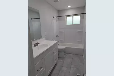 5737 Alvarado Drive, Houston, TX 77035 - Photo 15