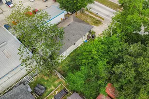 4817 Pinemont Dr, Houston, TX 77092 - Photo 3