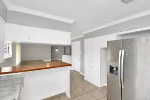 6814 Della St, Houston, TX 77093 - Photo 5