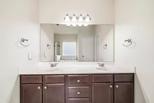 3010 Coachmaker Trl, Rosenberg, TX 77471 - Photo 11