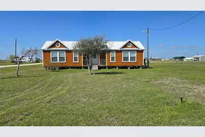 354 Haddock Drive, Palacios, TX 77465 - Photo 5