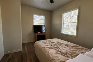 201 Hackberry Ln, Livingston, TX 77351 - Photo 15