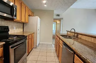 8051 Bay Branch Dr, The Woodlands, TX 77382 - Photo 3