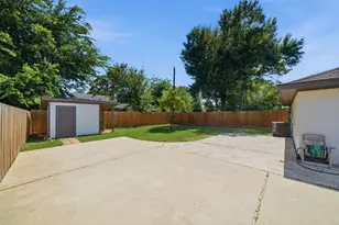 10423 Alcott Dr, Houston, TX 77043 - Photo 23