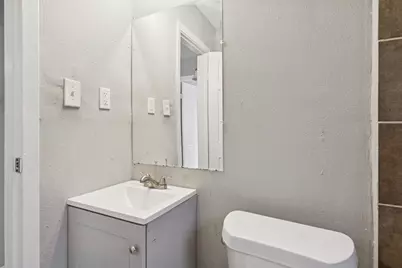 3631 N Macgregor Way #7, Houston, TX 77004 - Photo 9