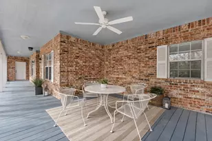 1001 Hemingway Dr, College Station, TX 77845 - Photo 3