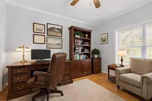 1001 Hemingway Dr, College Station, TX 77845 - Photo 7