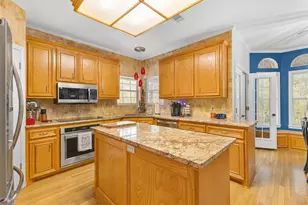 1001 Hemingway Dr, College Station, TX 77845 - Photo 9