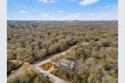 1001 Hemingway Drive, College Station, TX 77845 - Photo 33