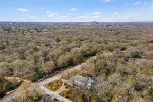 1001 Hemingway Dr, College Station, TX 77845 - Photo 33