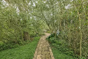 1001 Hemingway Dr, College Station, TX 77845 - Photo 31