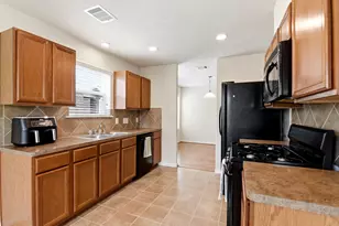 12563 Chiswick Rd, Houston, TX 77047 - Photo 9
