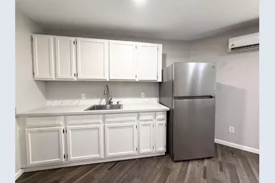 7515 Bayway Drive #3, Baytown, TX 77520 - Photo 7