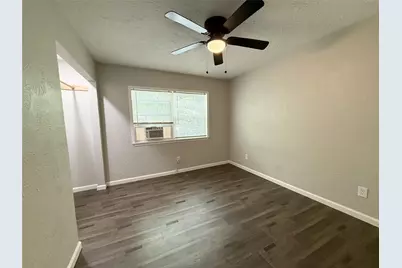 7515 Bayway Drive #3, Baytown, TX 77520 - Photo 15