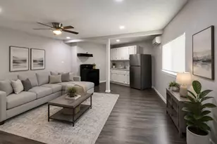 7515 Bayway Dr, Baytown, TX 77520 - Photo 1