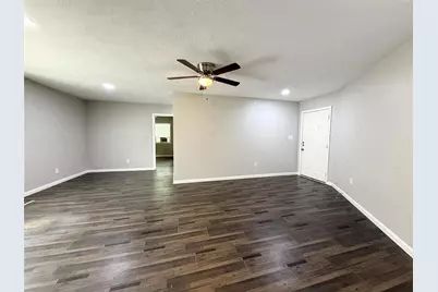7515 Bayway Drive #3, Baytown, TX 77520 - Photo 3