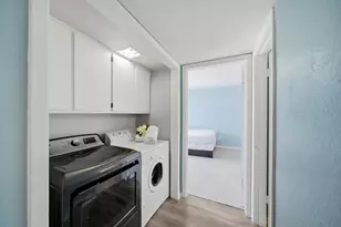 8523 Hearth Dr, Houston, TX 77054 - Photo 3