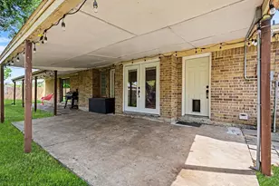 56 W Candlewood St, Lake Jackson, TX 77566 - Photo 19