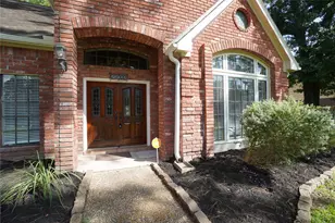 23022 Hampton Forest Ln, Spring, TX 77389 - Photo 3