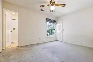 2 Windledge Pl, The Woodlands, TX 77381 - Photo 19