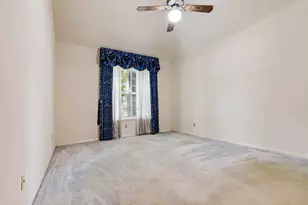 2 Windledge Pl, The Woodlands, TX 77381 - Photo 13