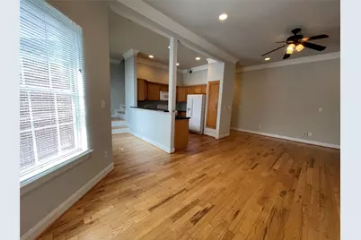 508 W Clay Street, Houston, TN 77019 - Photo 9