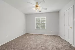 43 S Camellia Grove Cir, The Woodlands, TX 77382 - Photo 25
